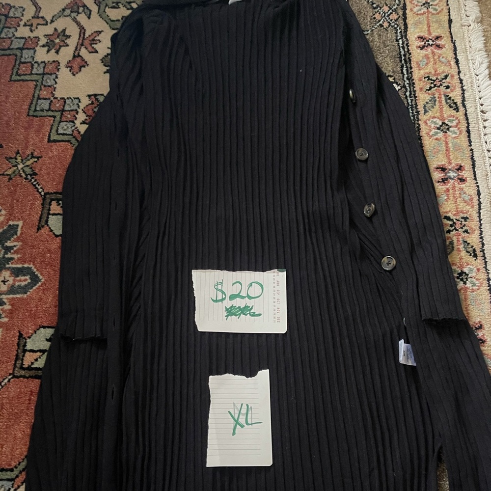 Long sleeve sweater